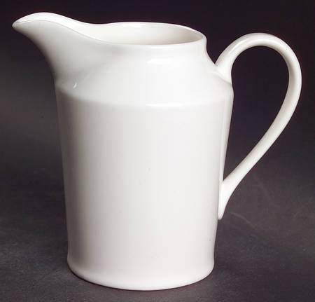 Cosmopolitan White Creamer