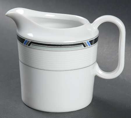 Executive Suite Creamer
