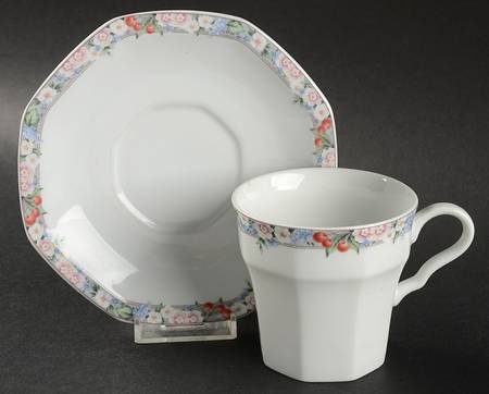 Floral Park Flat Cup & Saucer Set