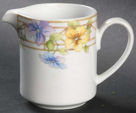 French Trellis Creamer