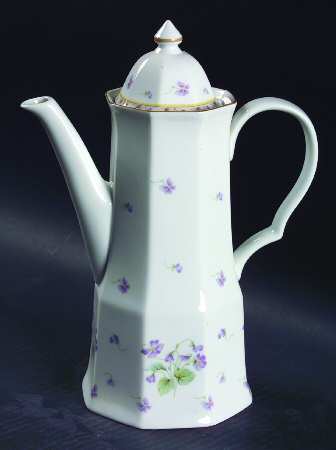 Gracious Coffee Pot & Lid