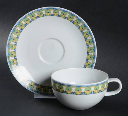 Hermosa Flat Cup & Saucer Set
