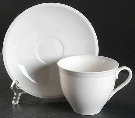 Heritage White Flat Cup & Saucer Set