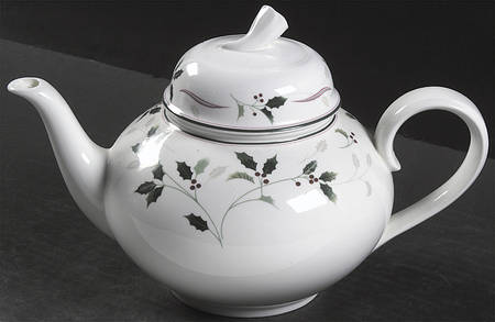 Holiday Splendor Teapot & Lid