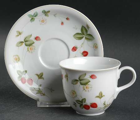 Melody Hill Flat Cup & Saucer Set