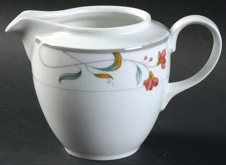 Melrose Creamer