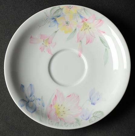 Meadow Vista Saucer