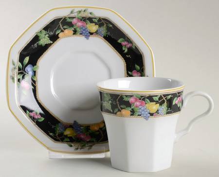 Orchard Park Flat Cup & Saucer Set
