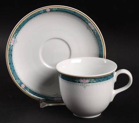 Somerset Flat Cup & Saucer Set