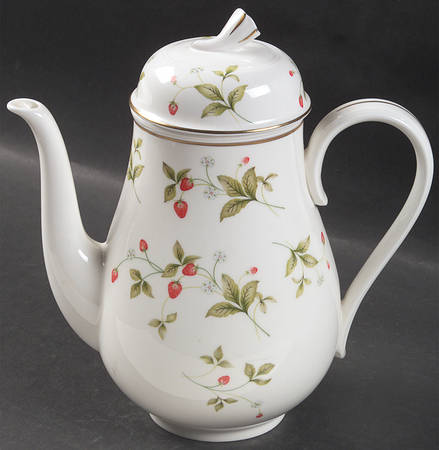 Strawberry Field Coffee Pot & Lid