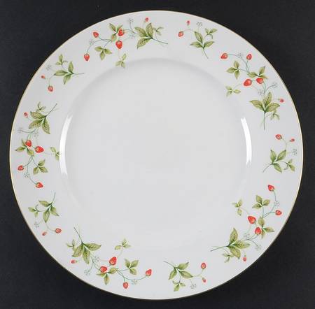 Strawberry Field 12" Chop Plate (Round Platter)