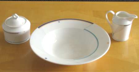 Vector 11" Round Vegetable Bowl