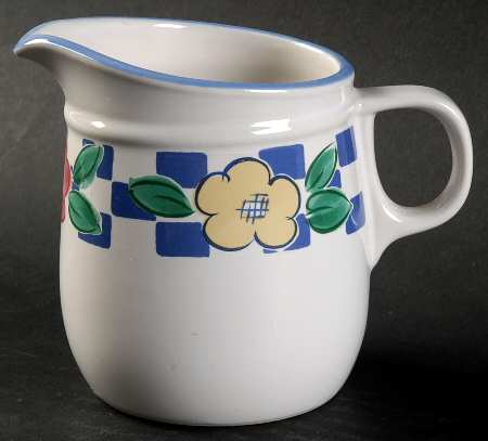 Village Bistro Creamer