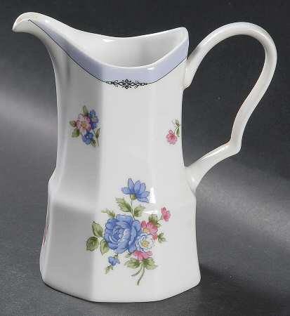 Viva Creamer