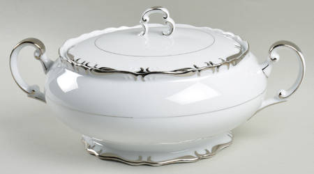 Silver Sharon Round Covered Vegetable