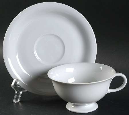 Snow White Footed Cup & Saucer Set