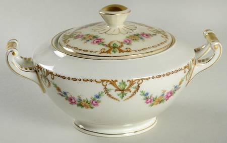 CHU3 Sugar Bowl & Lid