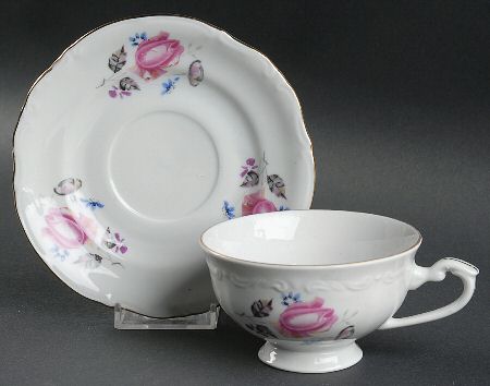 CHZ3 Footed Cup & Saucer Set