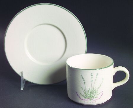 Woodbine Meadows Flat Cup & Saucer Set