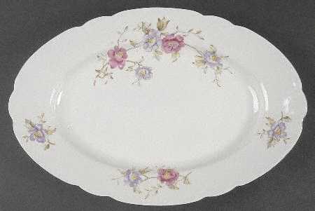 Louise (Scalloped) 13" Oval Serving Platter
