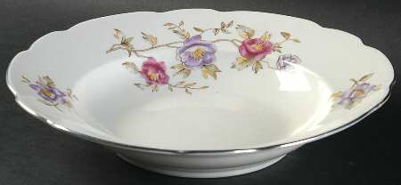 Louise (Scalloped) Rim Soup Bowl