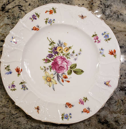 CIM6 (CZE) Luncheon Plate