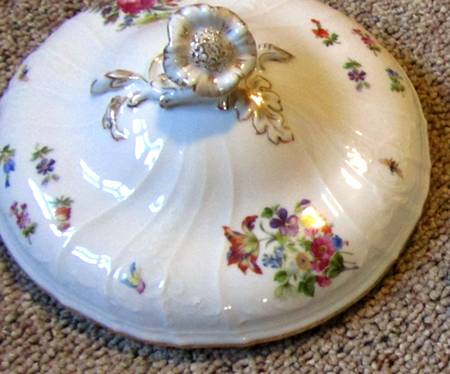 CIM6 (CZE) Tureen &  Lid