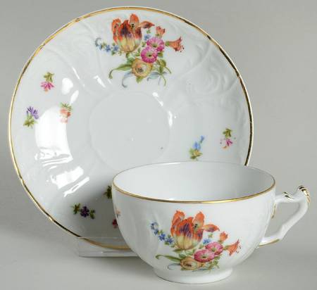 CIM6 (CZE) Flat Cup & Saucer Set