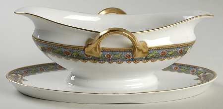 Clayton Gravy Boat with Attached Underplate