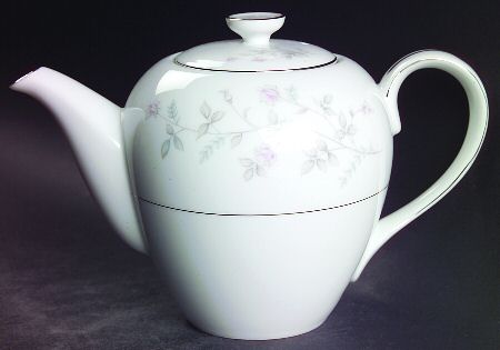 Sybil Teapot & Lid