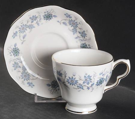 Braganza Footed Cup & Saucer Set