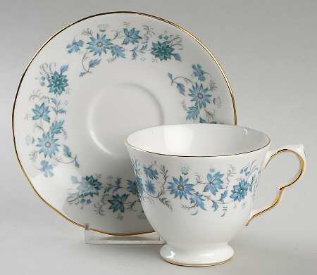 Braganza Footed Cup & Saucer Set