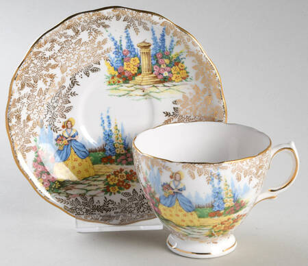 CLC10 Footed Cup & Saucer Set
