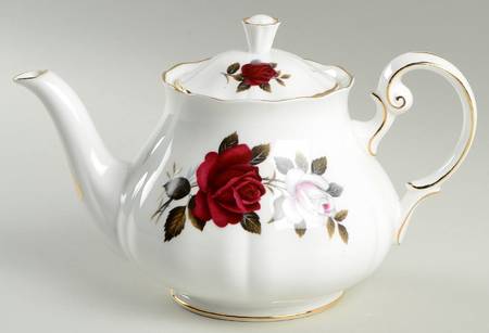 7906 Teapot & Lid