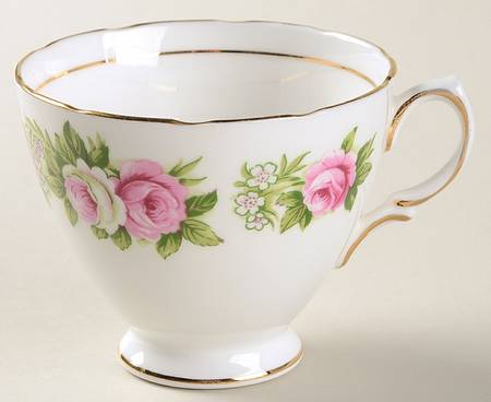 Enchantment Footed Cup