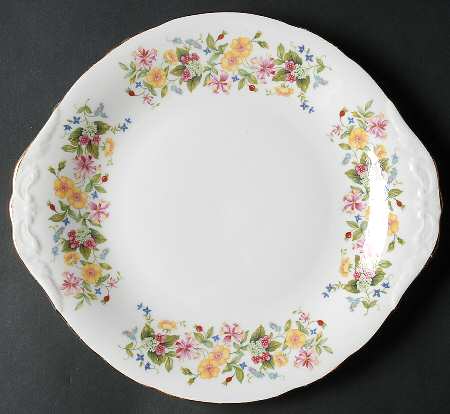 CLC3 Handled Cake Plate