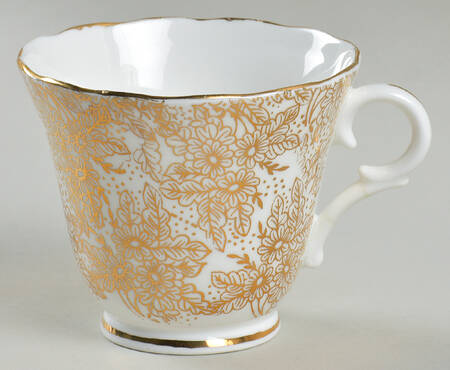 CLC8 Footed Cup