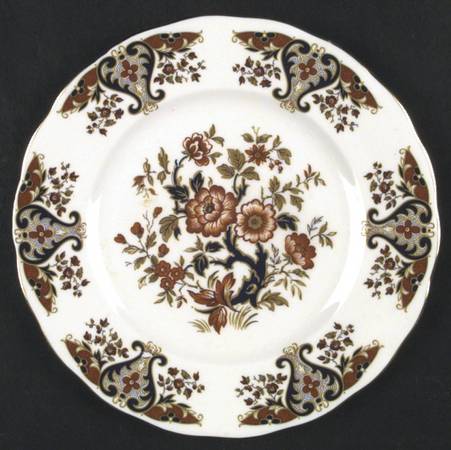 Royale Salad Plate by Colclough