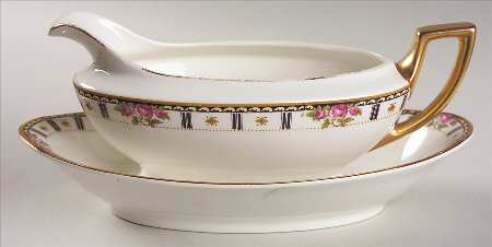Bridal Gravy Boat & Underplate/Relish