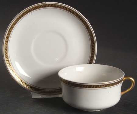 CLE2 Flat Cup & Saucer Set