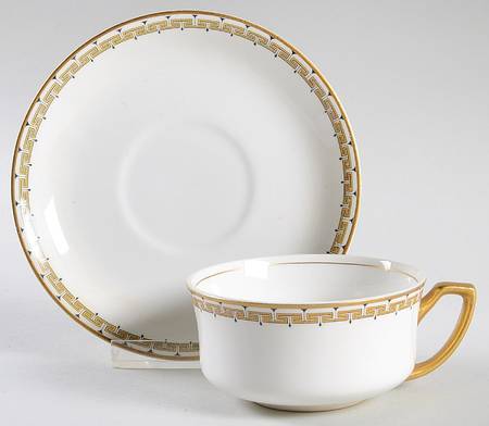 CLE4 Flat Cup & Saucer Set