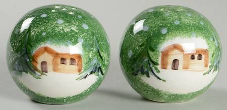 Log Cabin Christmas Salt & Pepper Set
