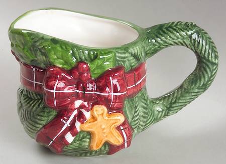 O'Tannenbaum Sculpted Creamer