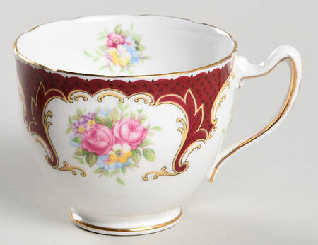 Chelsea Footed Cup