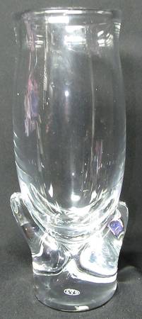 Giftware 11" Flower Vase