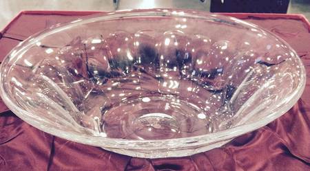 Giftware 15" Centerpiece