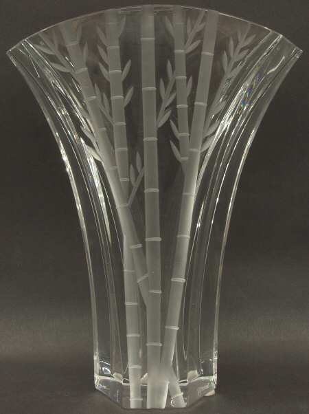 Ginkgo 9" Flower Vase