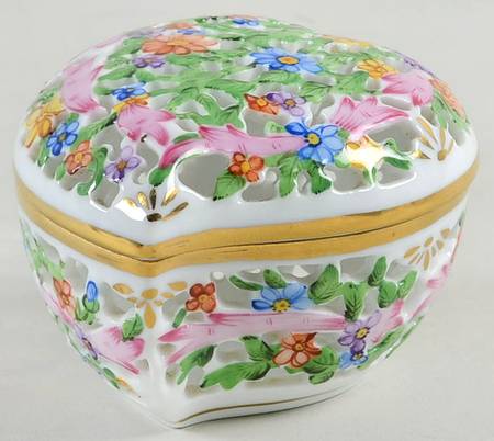 Giftware Small Heart Shape Box & Lid by Herend