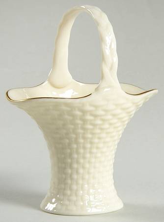 Giftware 5" Handled Basket