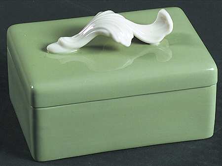 Giftware Cigarette Box & Lid